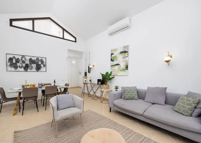 Cindy Vila Playa Blanca (Lanzarote)